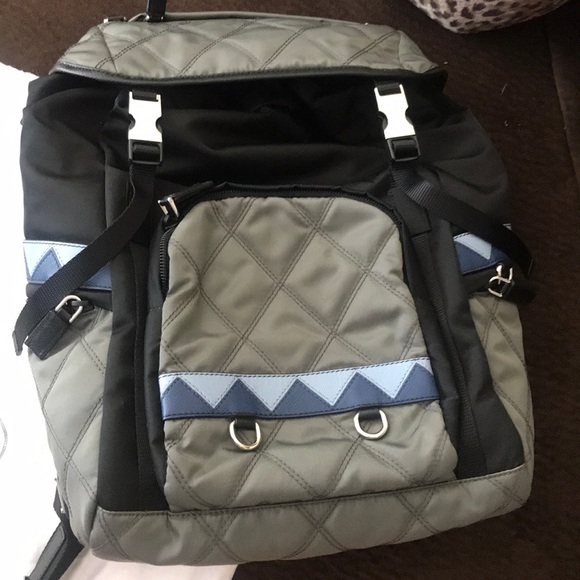 🌈SALE🌈PRADA TESSUTO BACKPACK - Picture 2 of 8